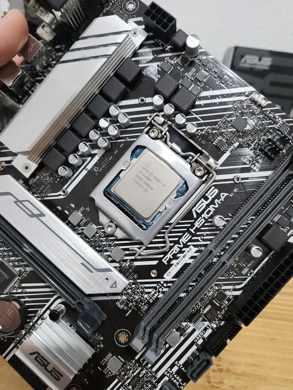 Kit H510m-A Asus + i5 11400f + Watercooler Corsair - Peças de