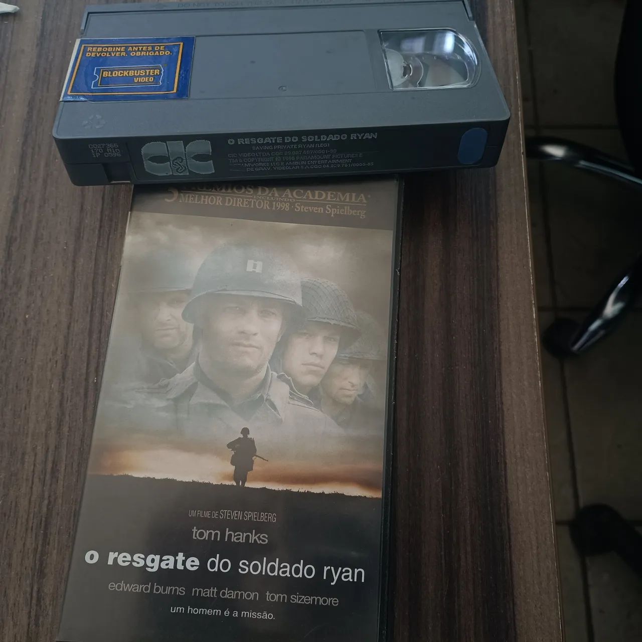 VHS O Resgate do Soldado Ryan (leg), original com selo Blockbuster 