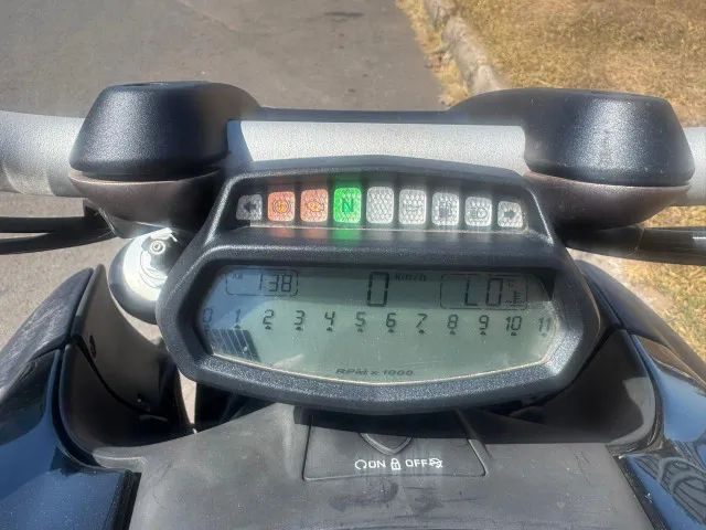 Ducati Diavel- 2011 - Foto 5