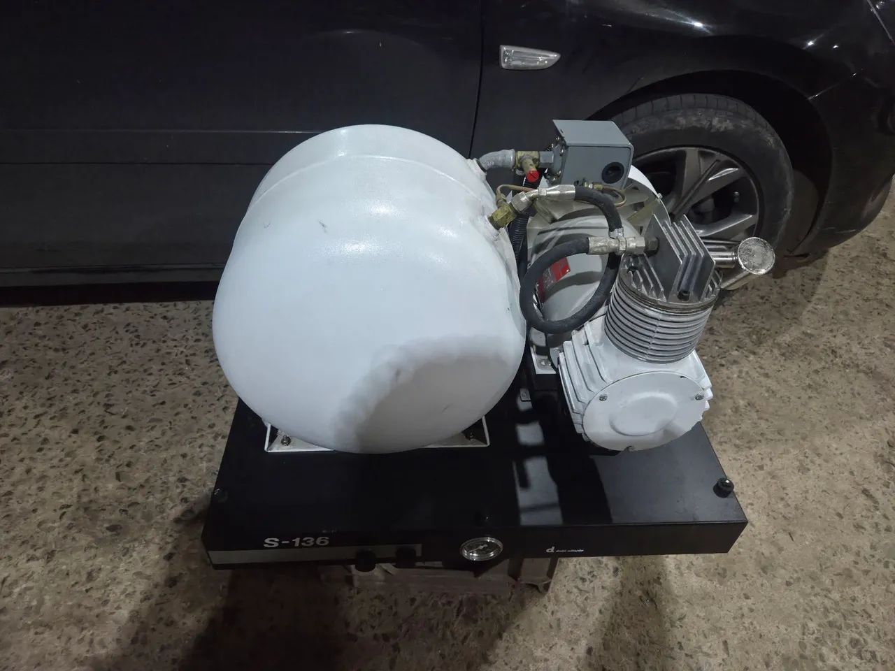 Compressor odontológico com motor WEG