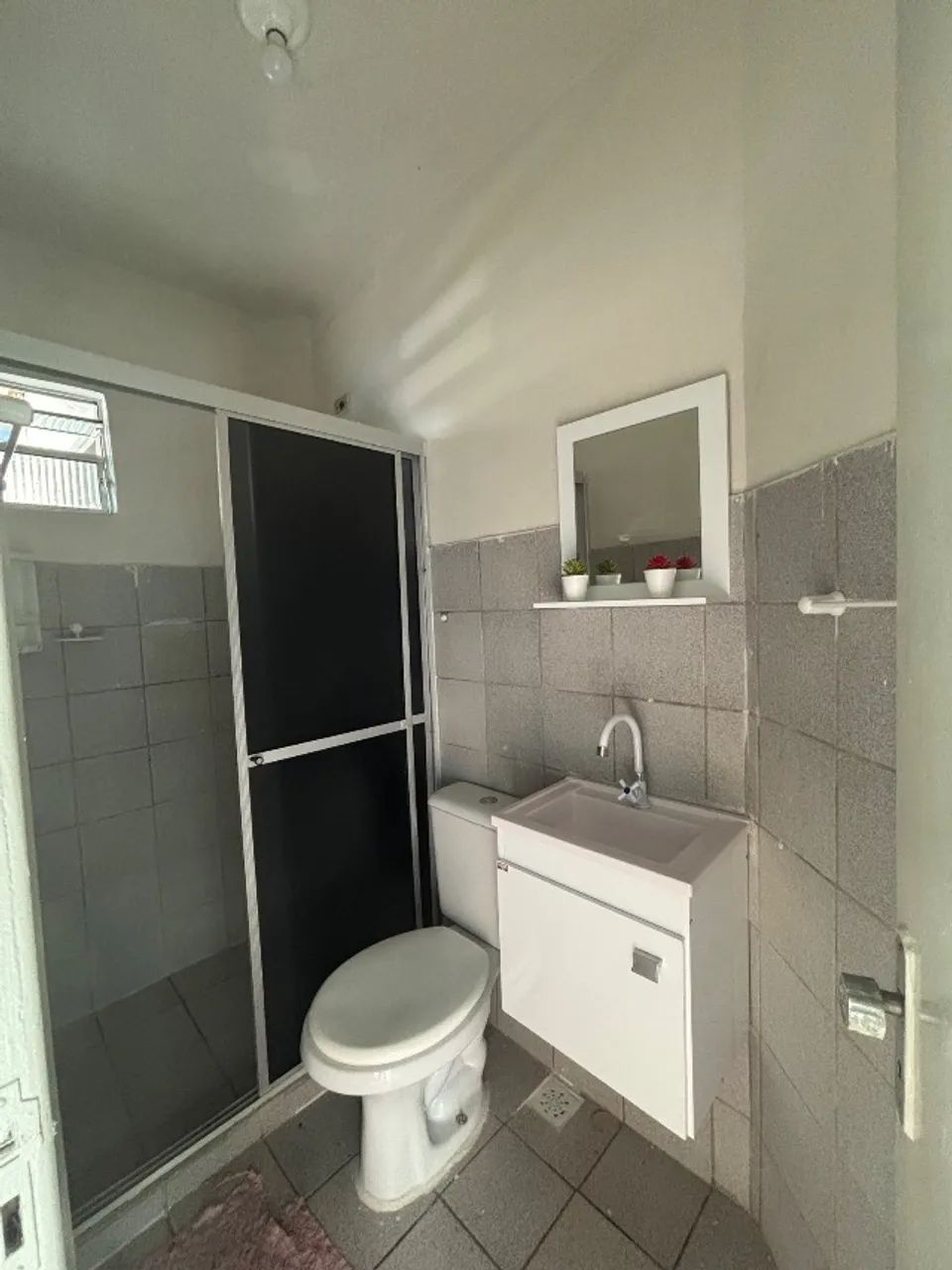 Alugo apto mobiliado 2 quartos R$1850 - Foto 4