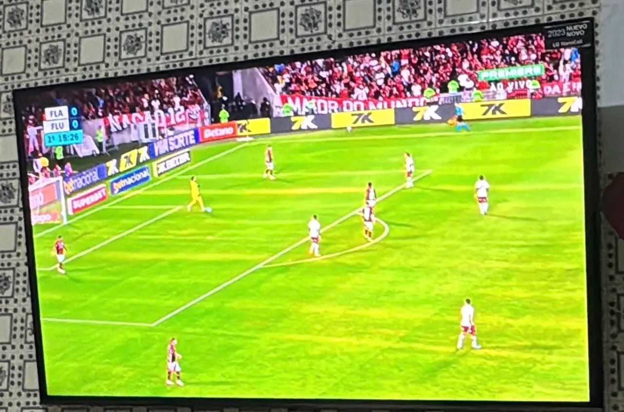 Smart TV LG 75? 4K UHD - webOS 2023