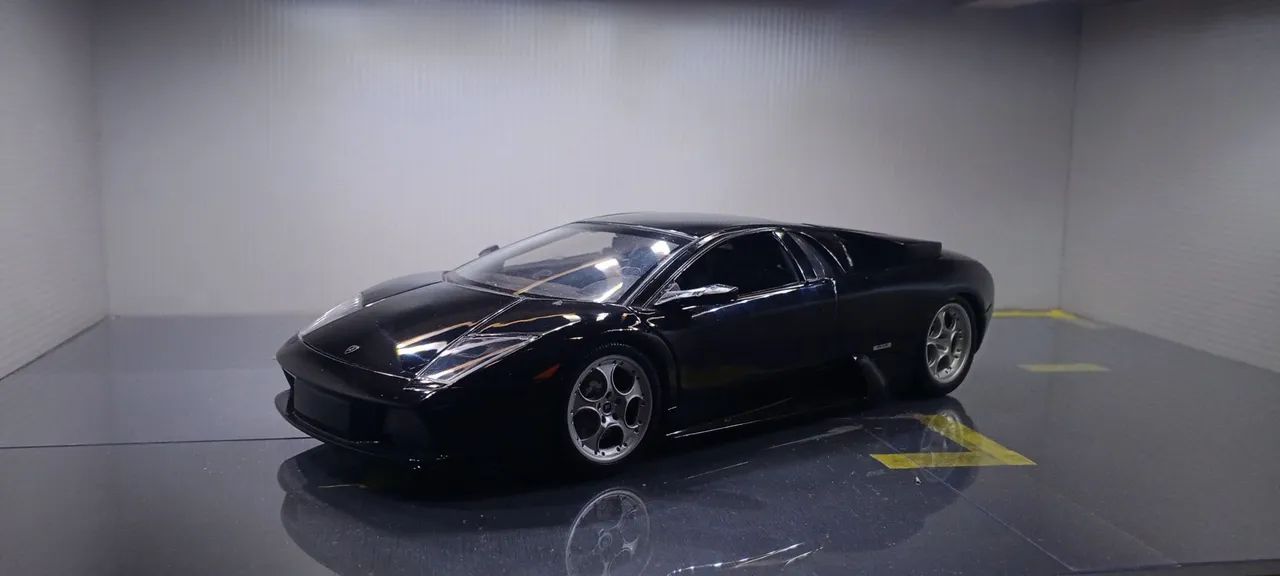 Lamborghini Murcielago AutoArt  - Foto 5