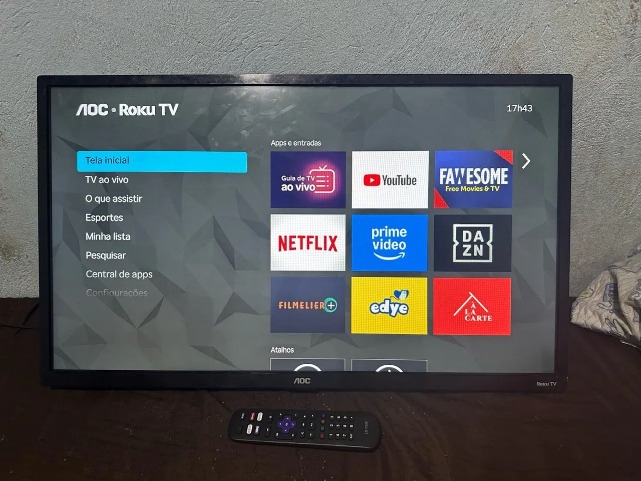 Tv aoc Roku smart 32 polegadas 