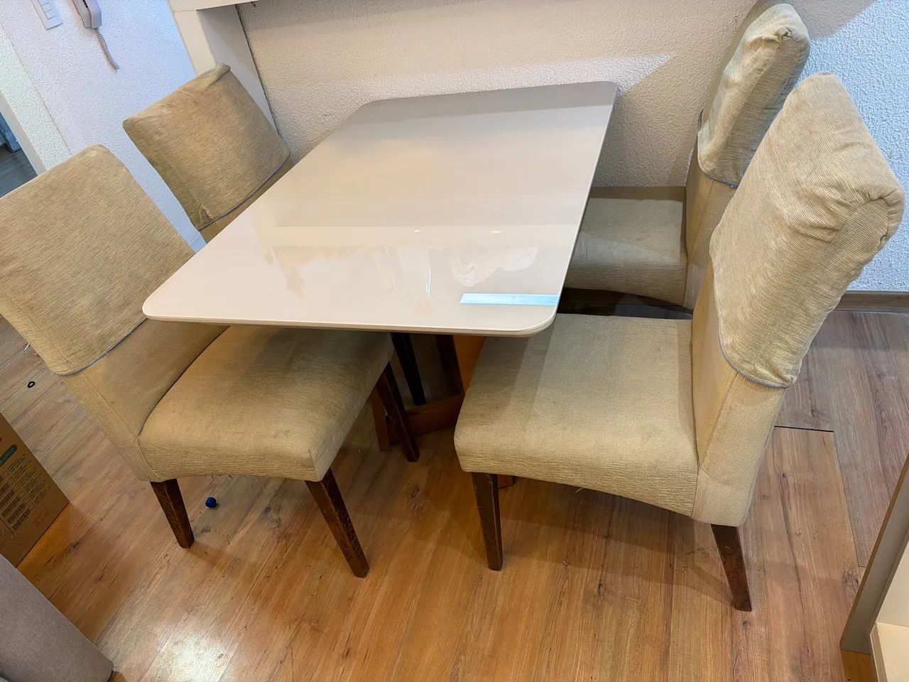 VENDO MESA 4 cadeiras  - Foto 2