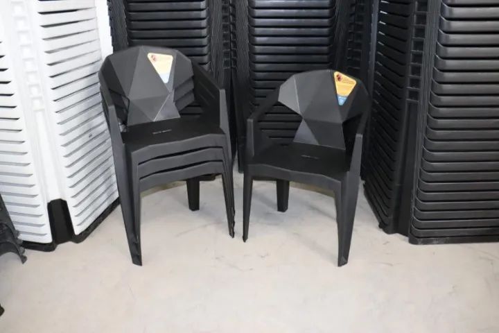 KIT 4 POLTRONAS DIAMOND NOVAS - RESISTENTES, 182KG - Foto 2