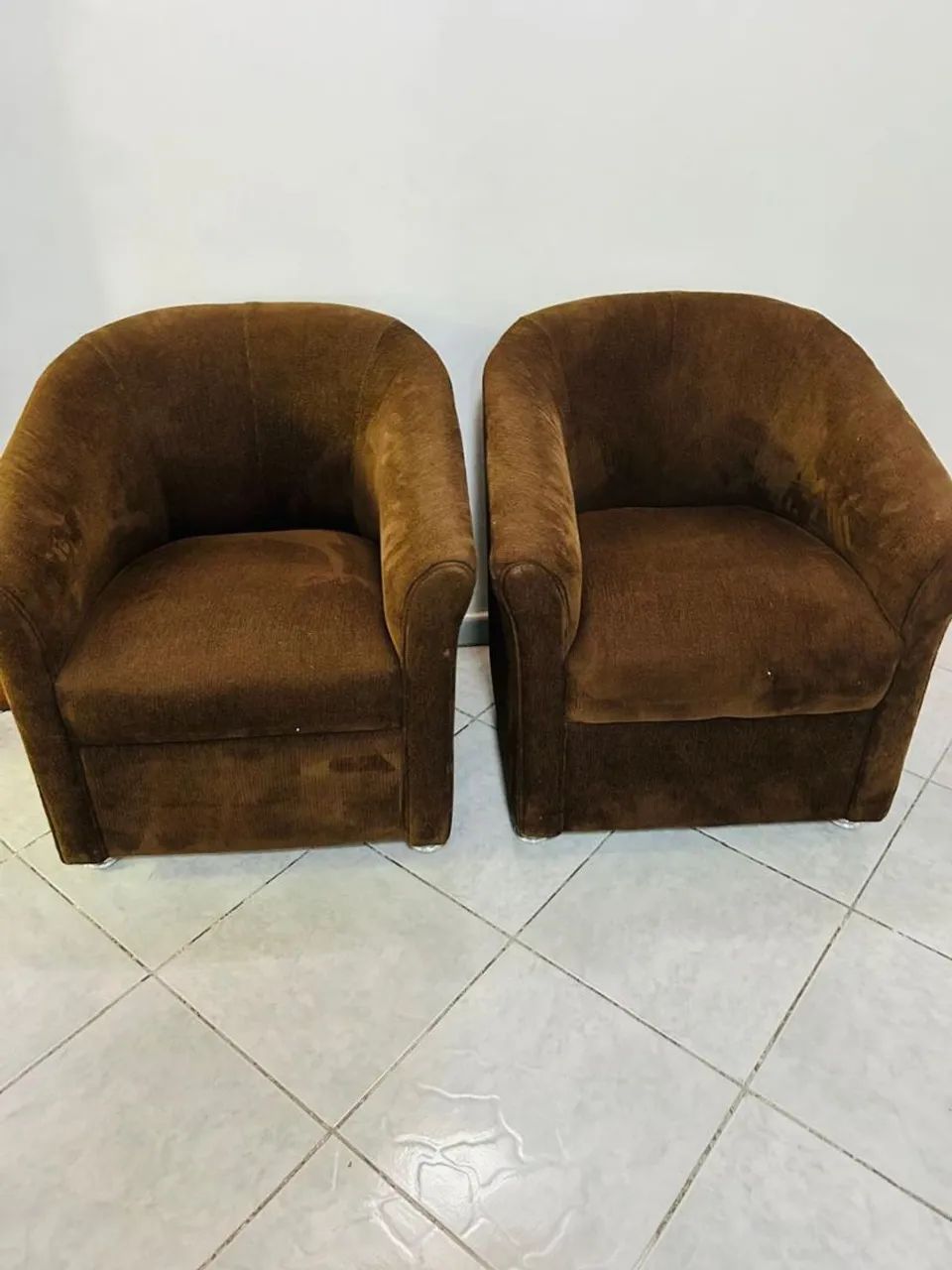 Vendo duas poltronas em estado de novo
