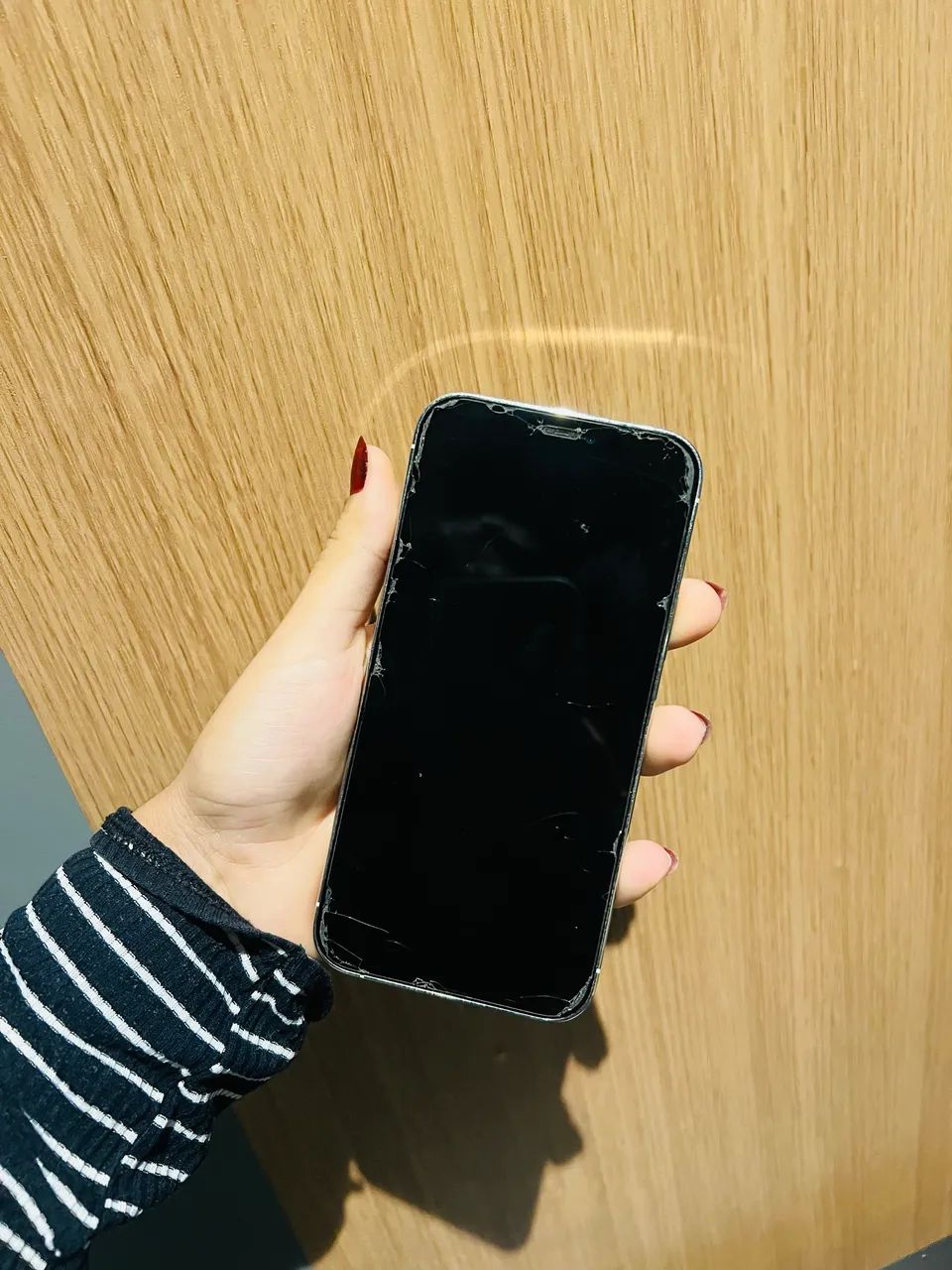 IPhone 12 Pro 256g - Foto 5