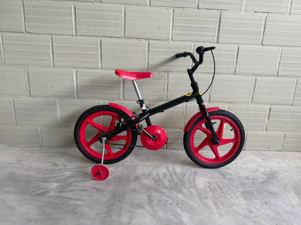 Bicicleta aro 16 - B&B