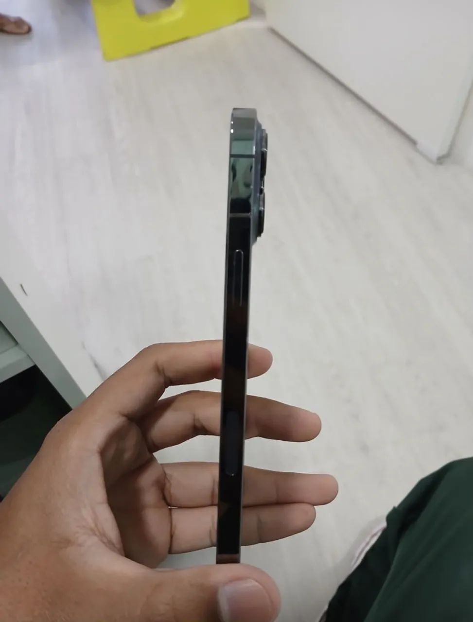 iPhone 13 Pro cinza  - Foto 2