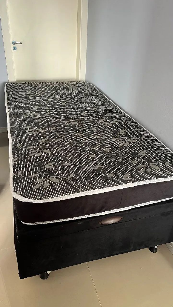 Cama de solteiro baú + colchão com molas 