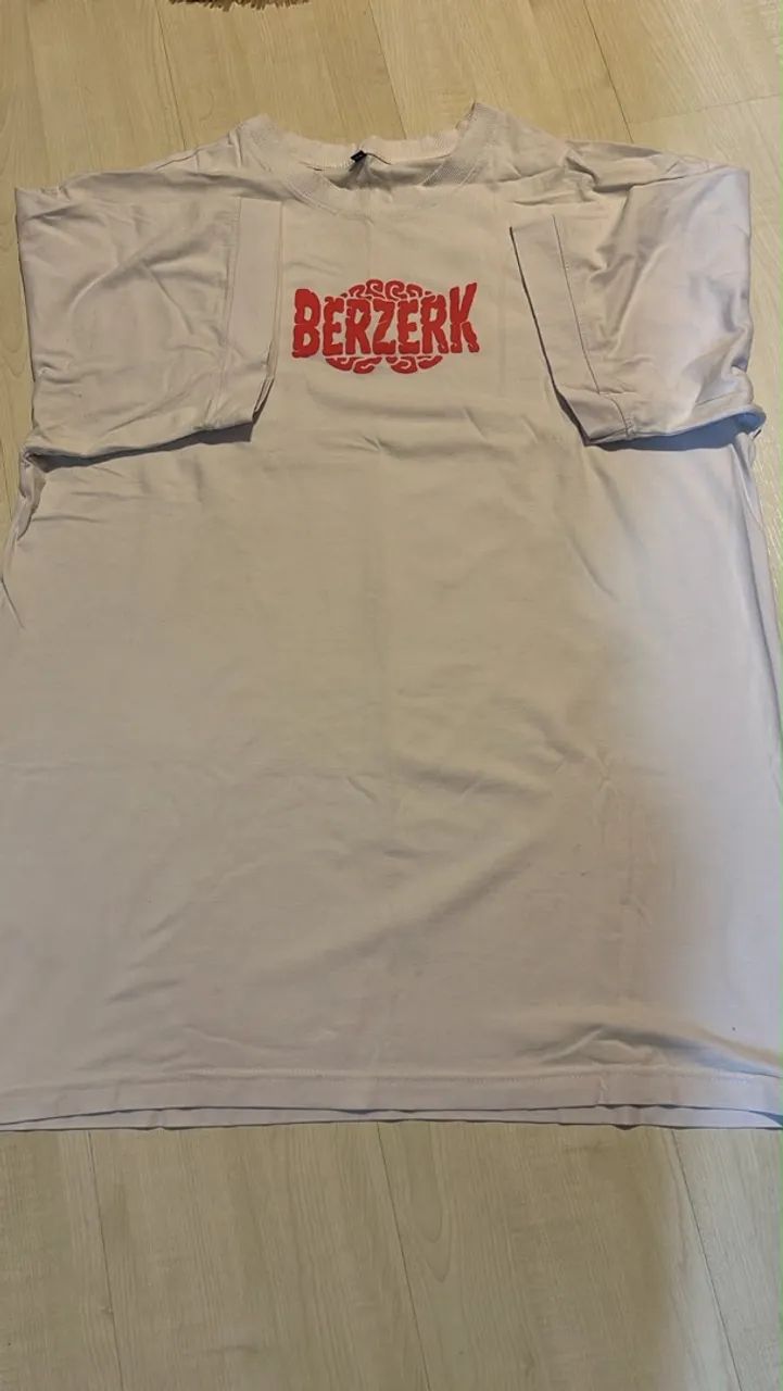 Camiseta  Berzerk  - Foto 2