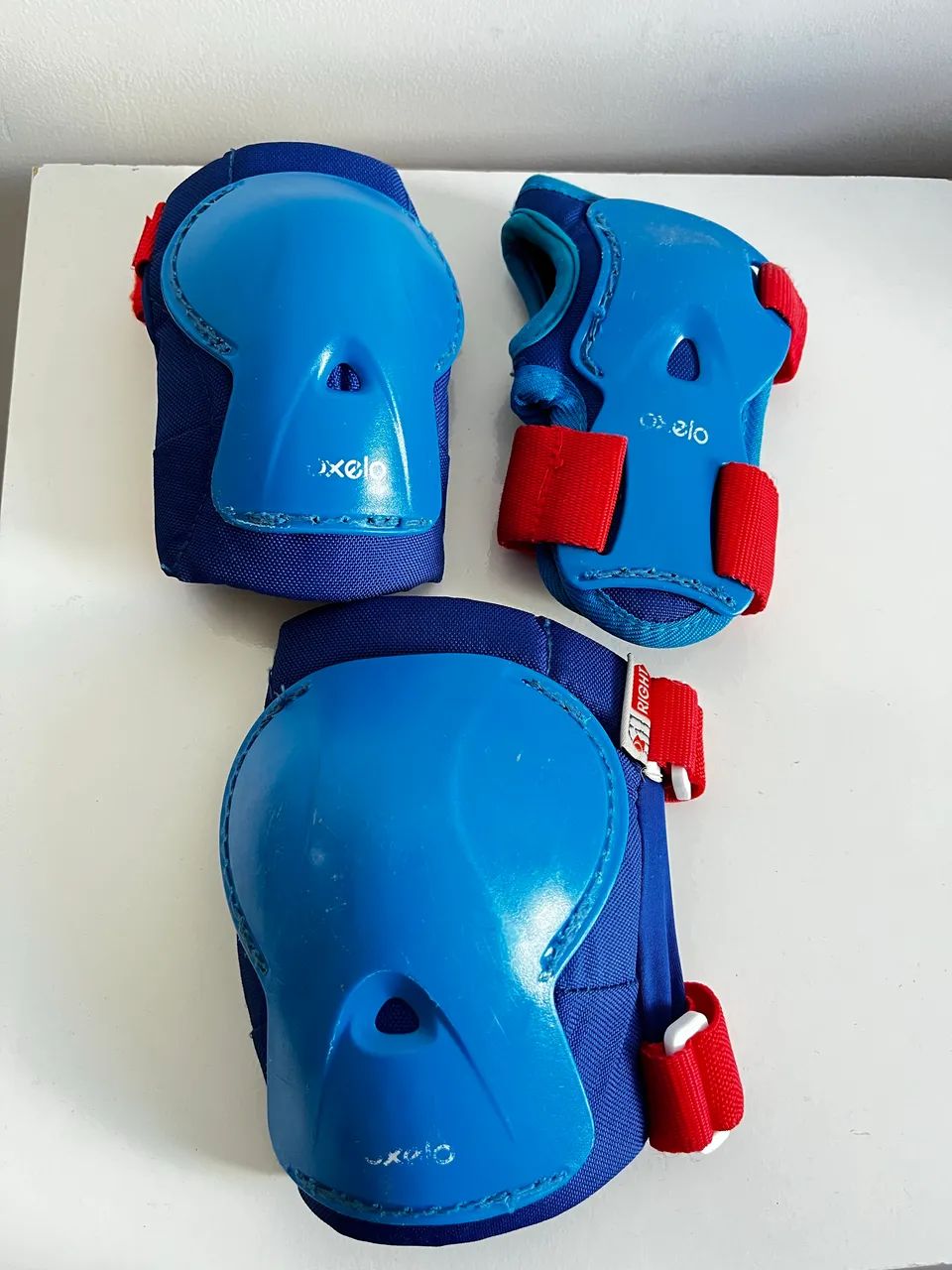 Kit proteção + patins  - Foto 4