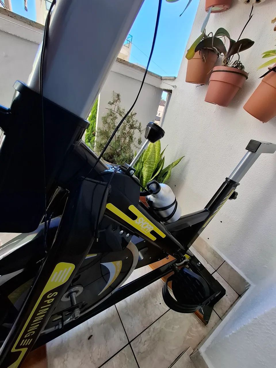 Bicicleta Spinning com roda de inércia de 13K - Foto 2