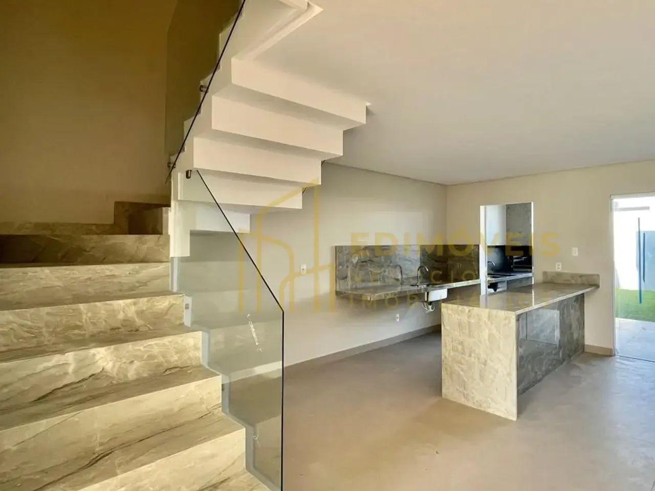 Oportunidade Exclusiva em Morada de Laranjeiras - Casa com 4 Quartos e Suíte! - Foto 5