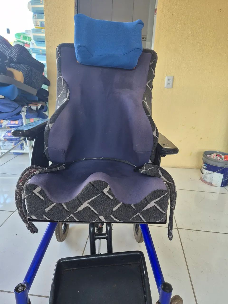Cadeira de rodas treta  - Foto 2
