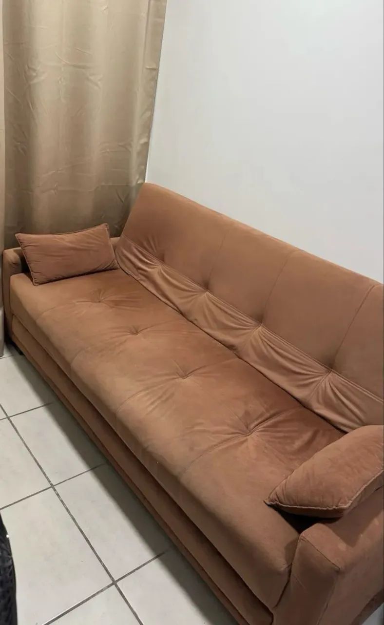 Sofá 3 lugares que vira cama 