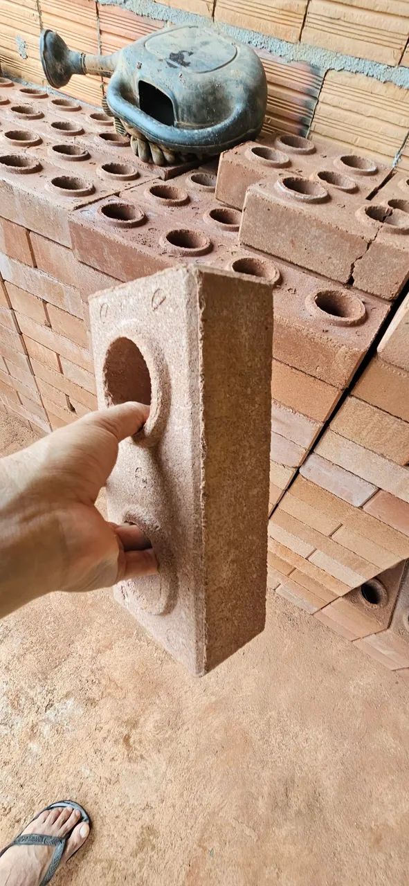 Vendo ou troco. Fabrica de tijolo ecológico completa. Chama aqui *55. 50mil - Foto 5