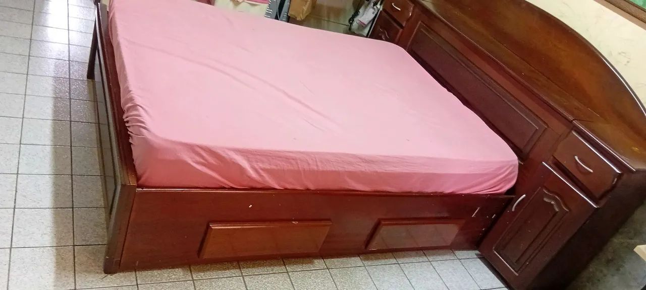 Cama de madeira.  - Foto 5