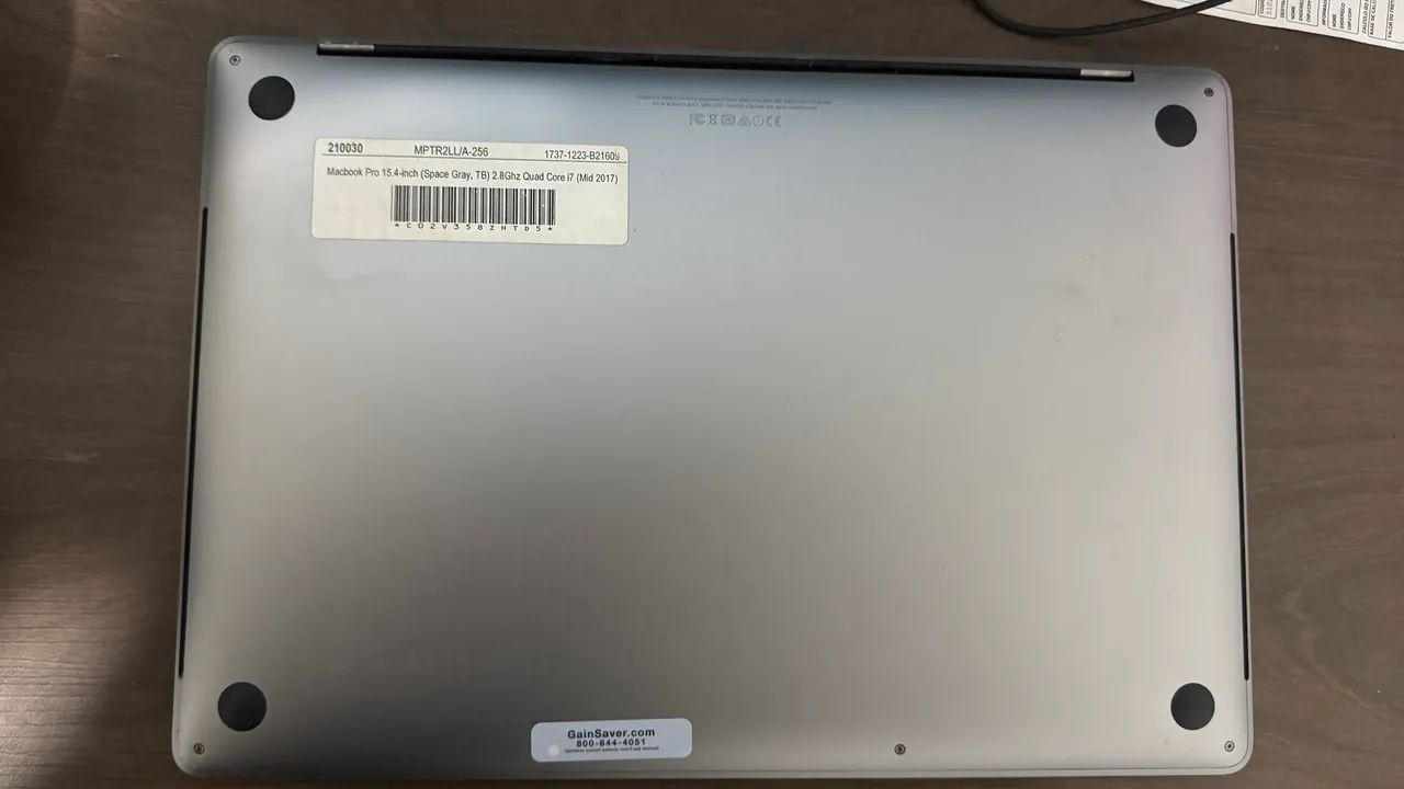 MacBook Pro 2017 A1707 15,4" estado de novo  - Foto 4