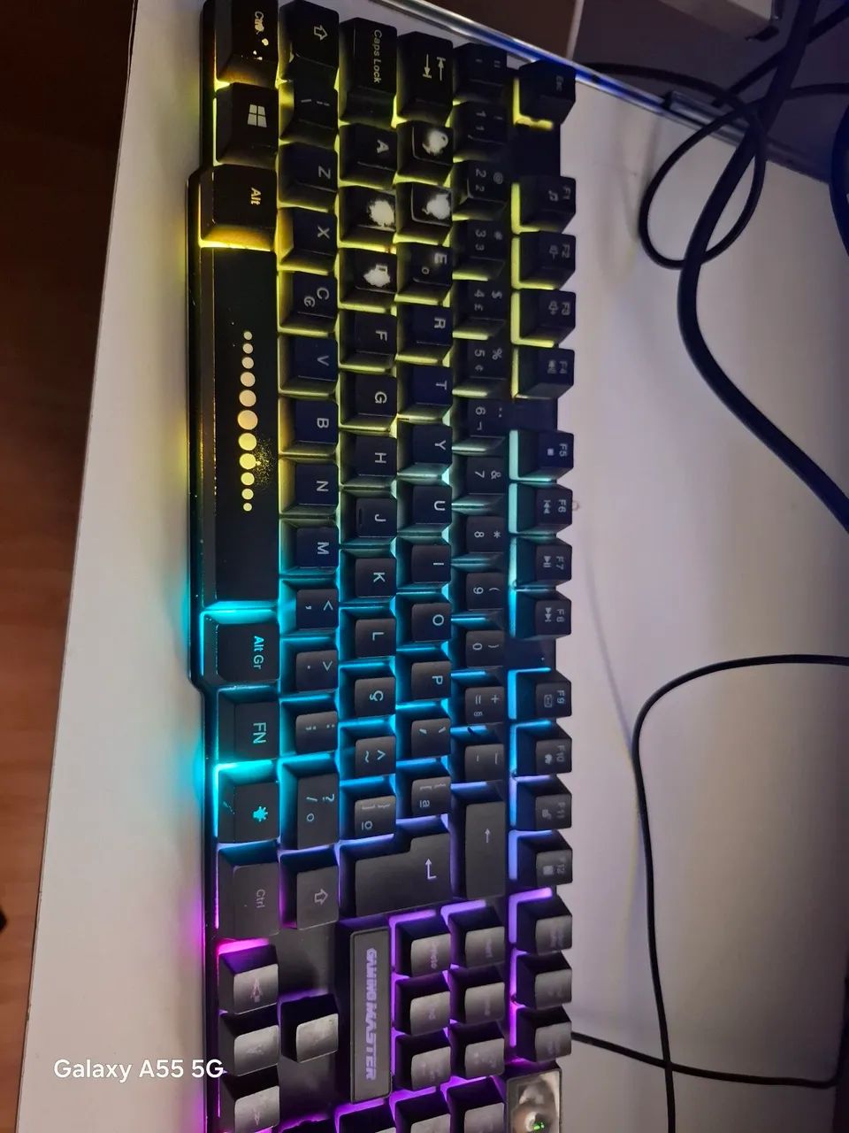 Monitor HD 20 polegadas + estabilizador + teclado gamer - Foto 5