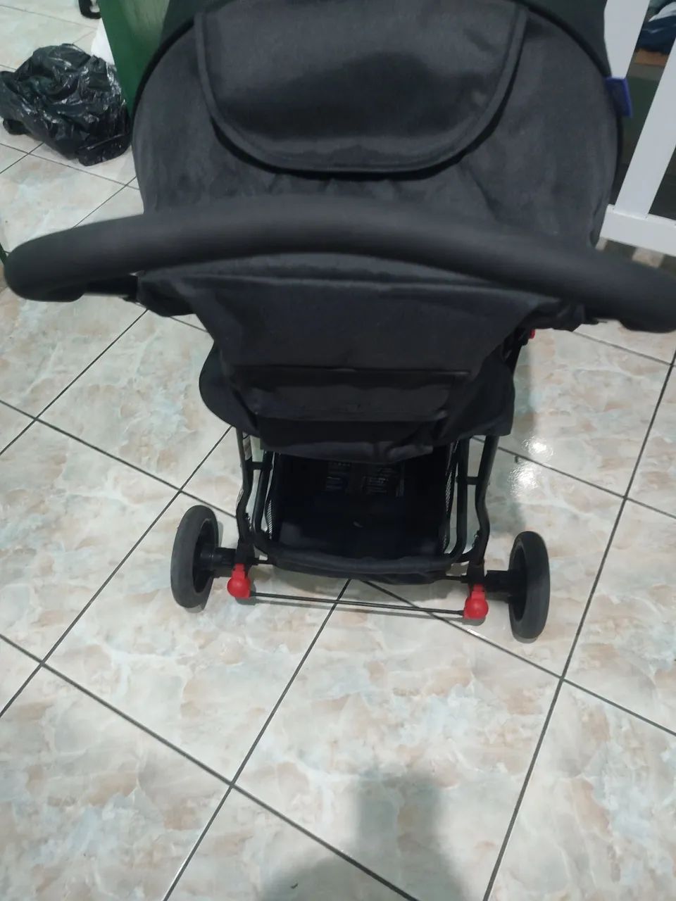 Carrinho de bebê em perfeito estado  - Foto 4