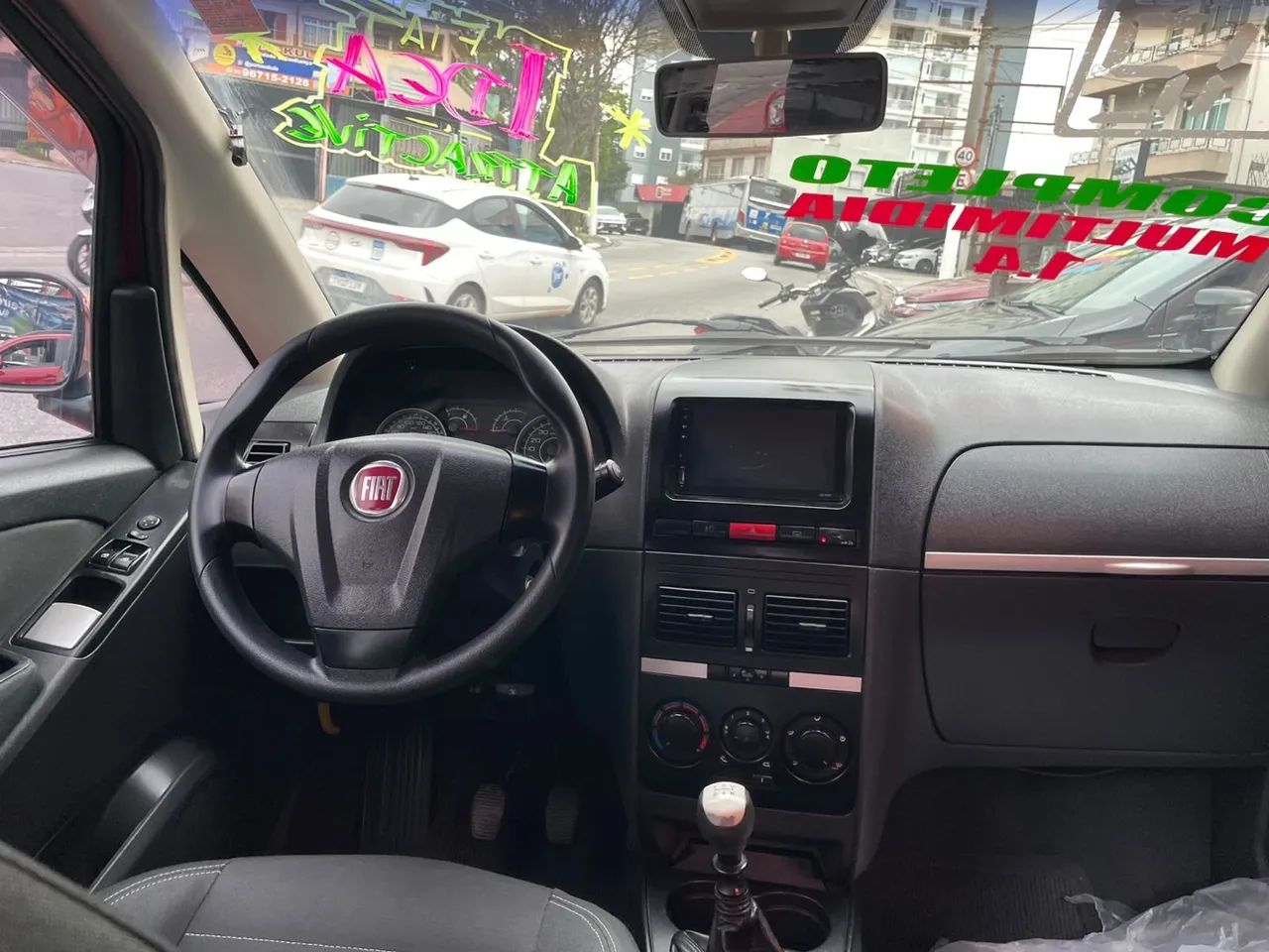 Fiat Idea ATTRACTIVE 1.4 Fire Flex 8V 5p, foto 2 de 14