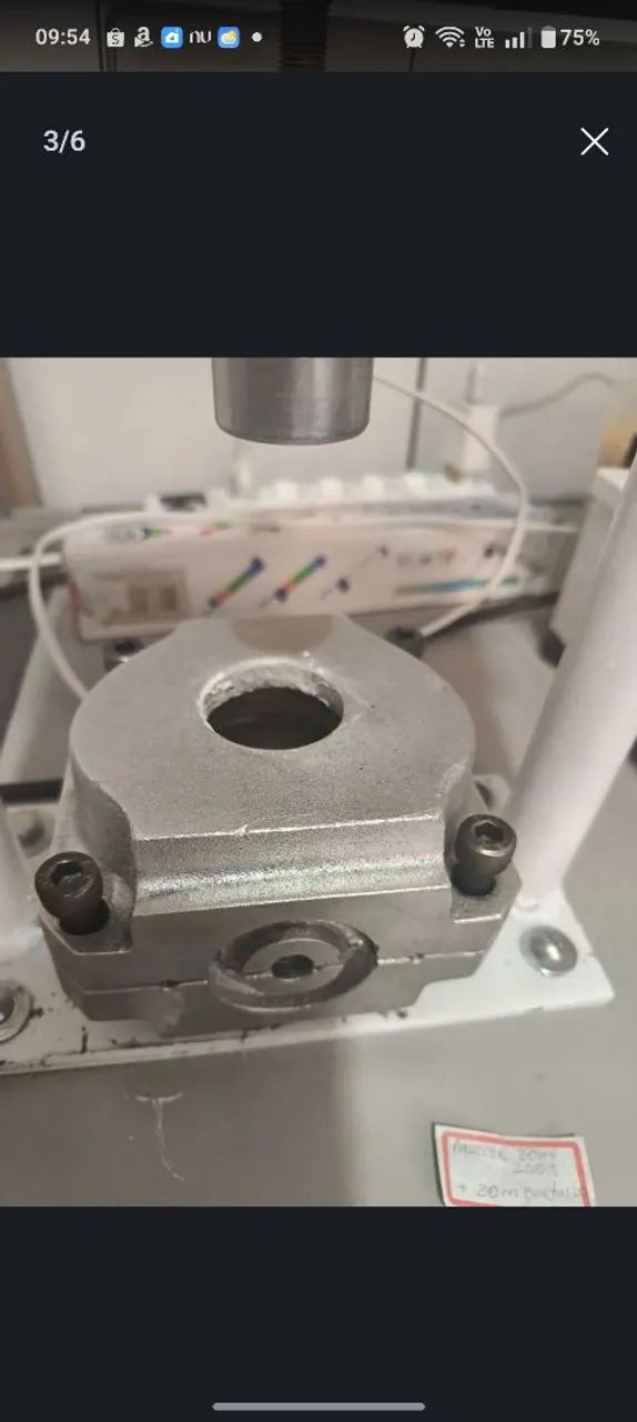 Injetora Manual Prótese Flexível Completa110v + kit pouco uso  - Foto 4