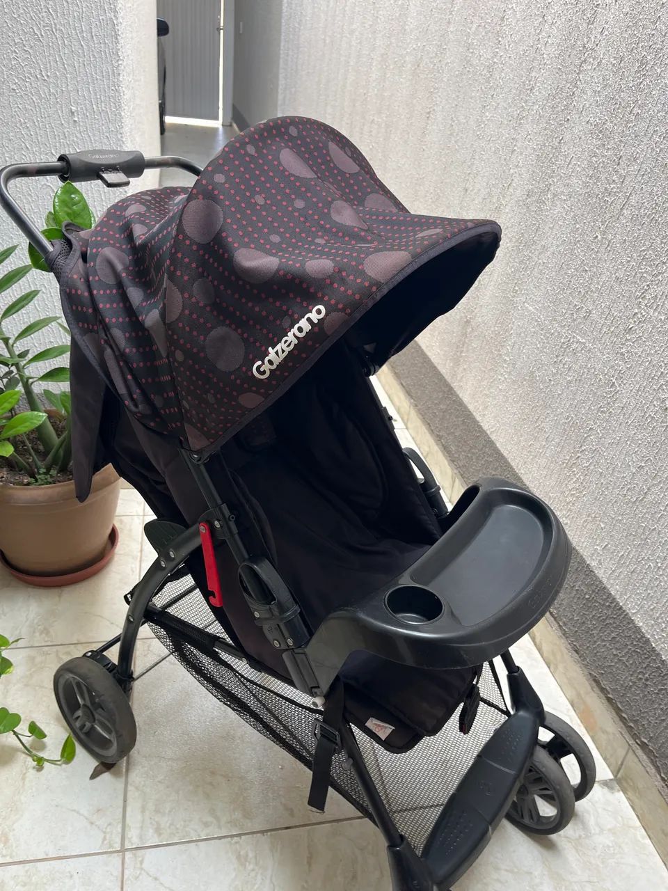 Carrinho de Bebê seminovo 