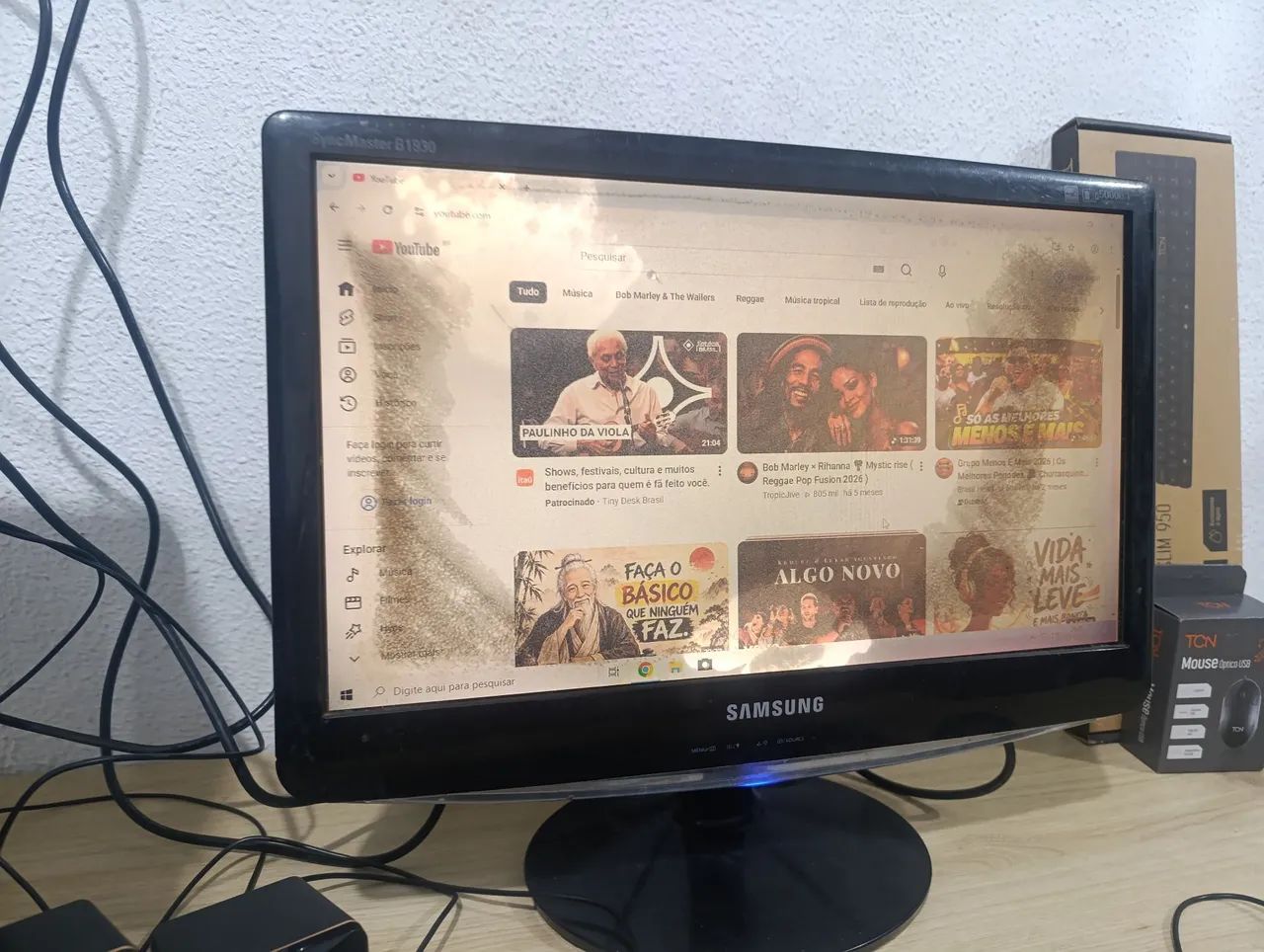 Monitor Samsung 19 polegadas (COM MANCHAS) - Foto 2