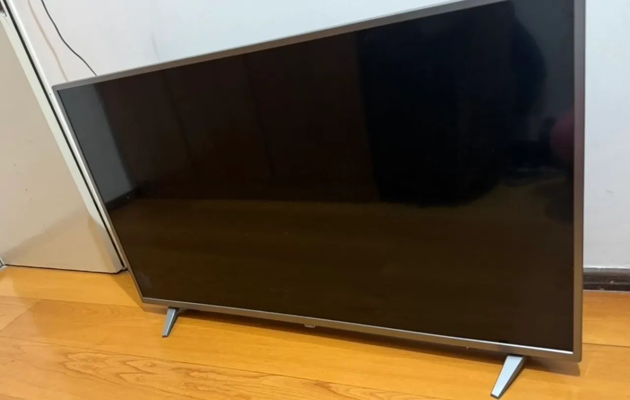 Tv Philips 50 pegadas  - Foto 3