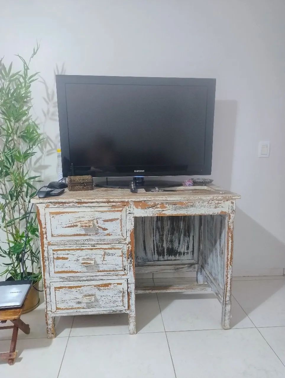 Móvel antigo 
