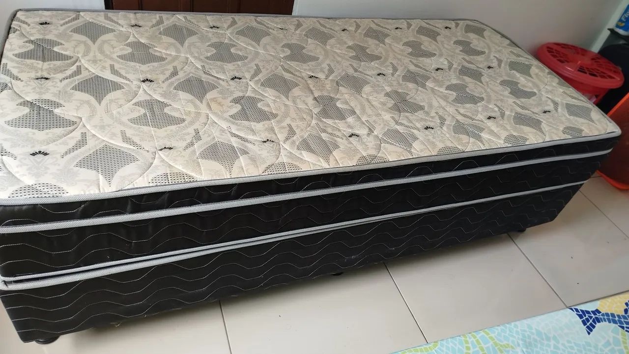 Cama box de solteiro com base 