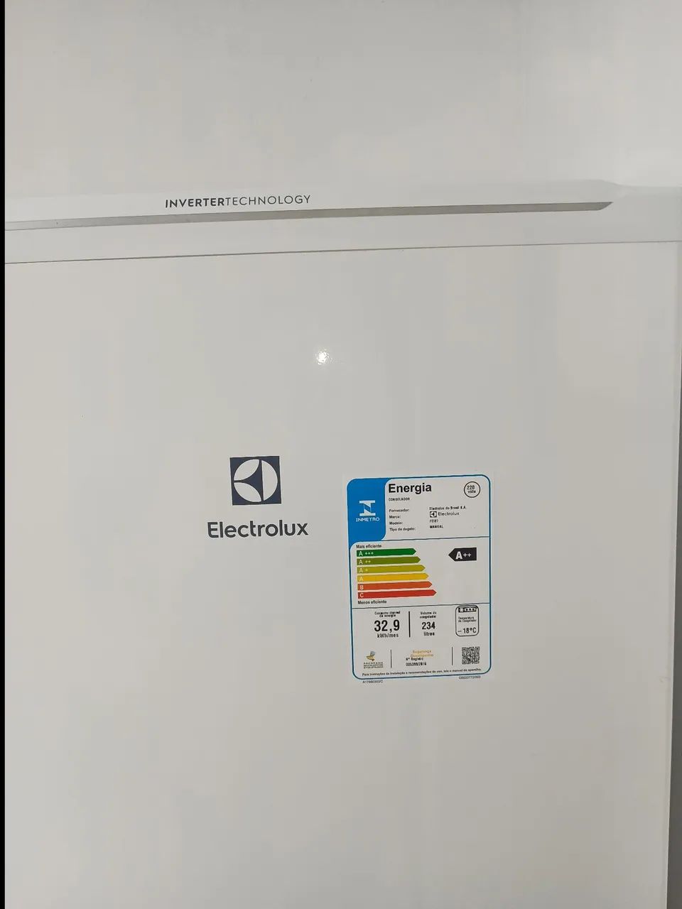 Freezer vertical Cycle 235l