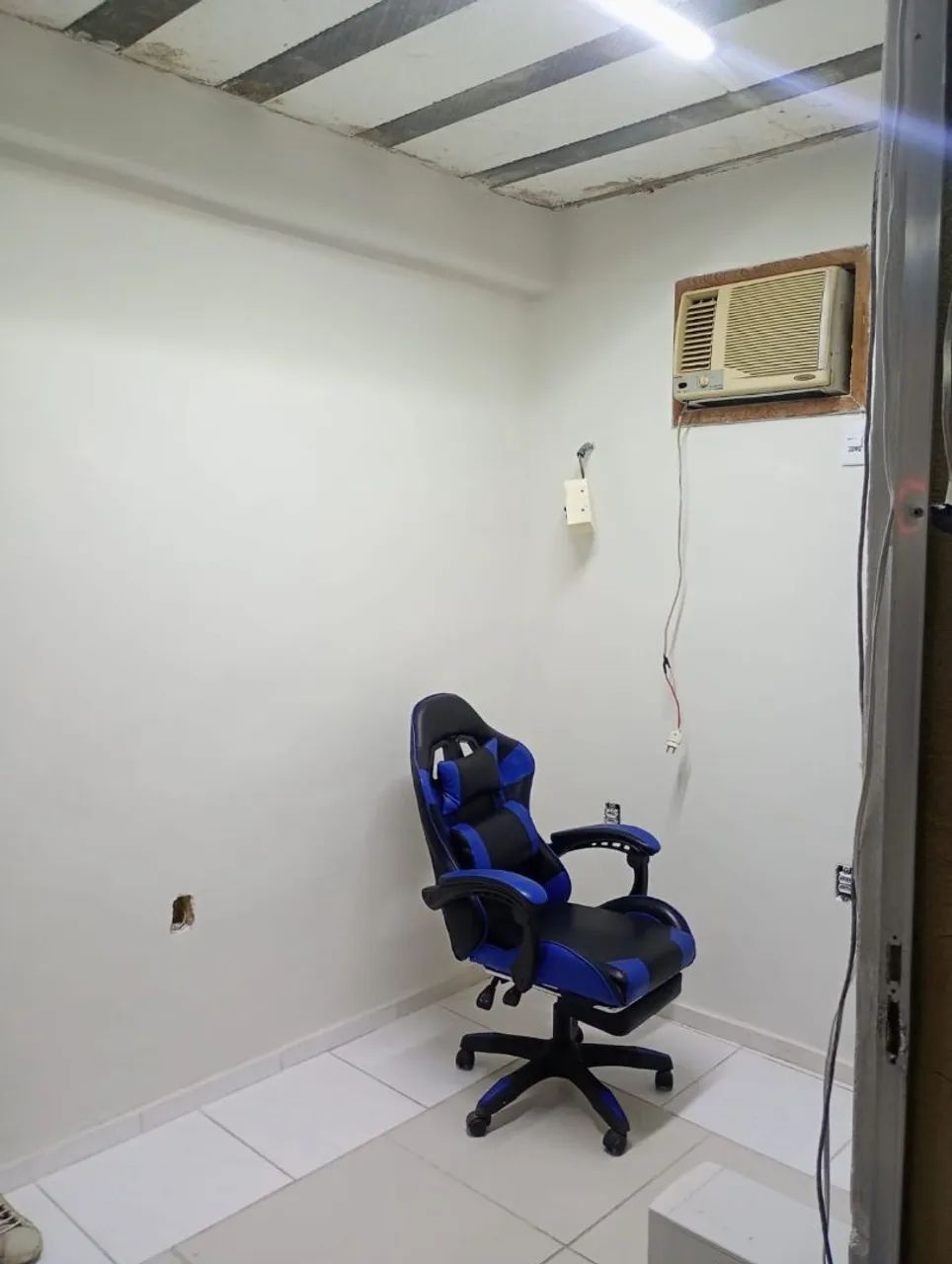 Sou pintor - orçamentos grátis. 