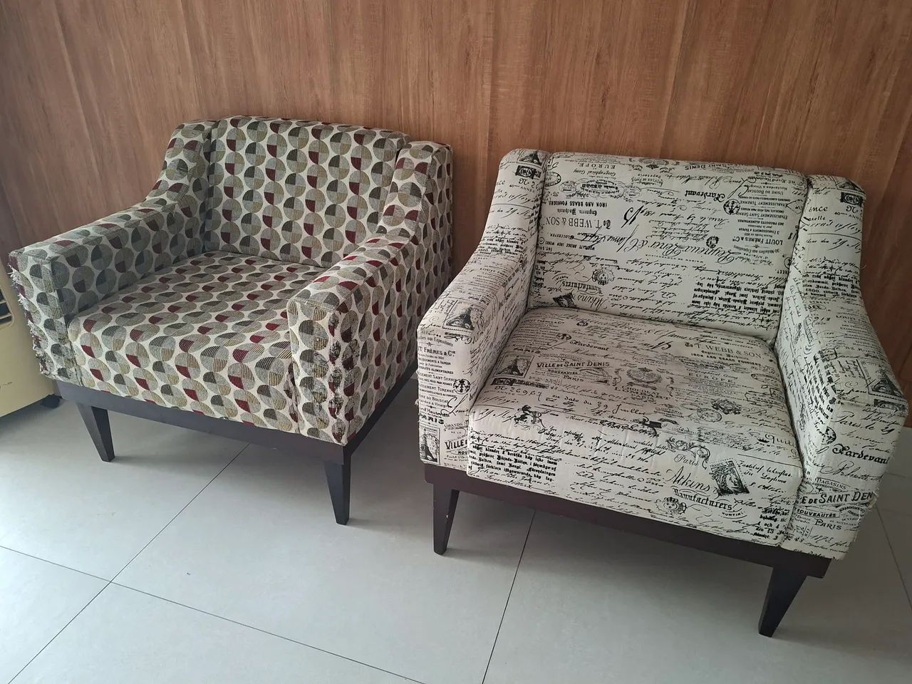 Duas poltronas decorativas 