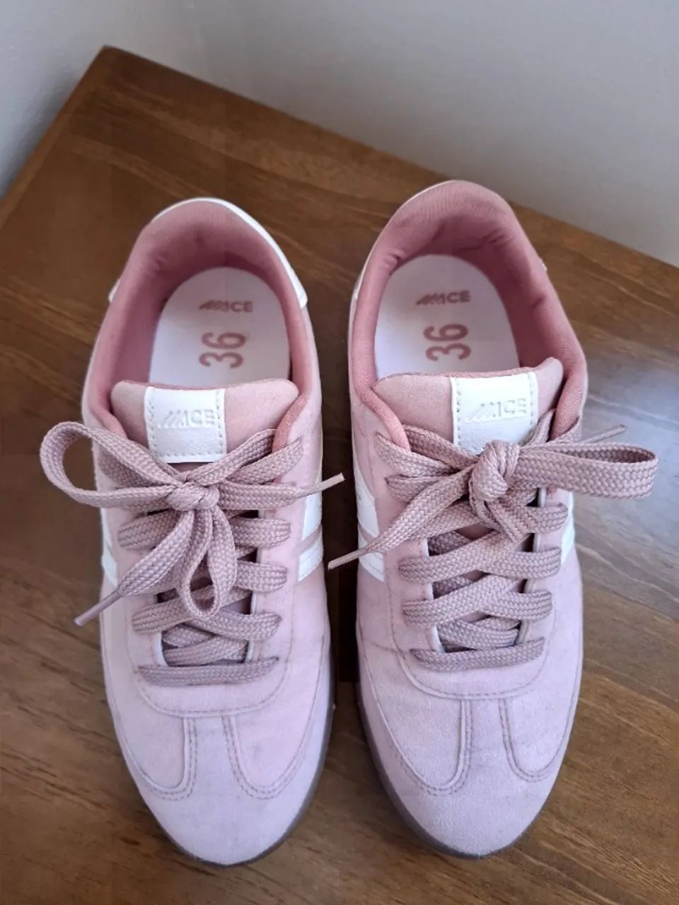 Tênis casual rosa bebê  - Foto 2