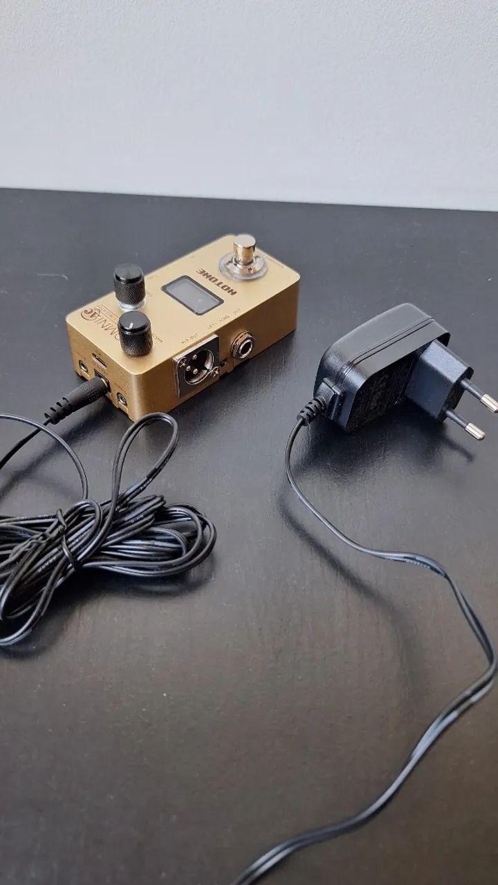 Omni Hotone Ac acoustic simulator dourado - Instrumentos musicais