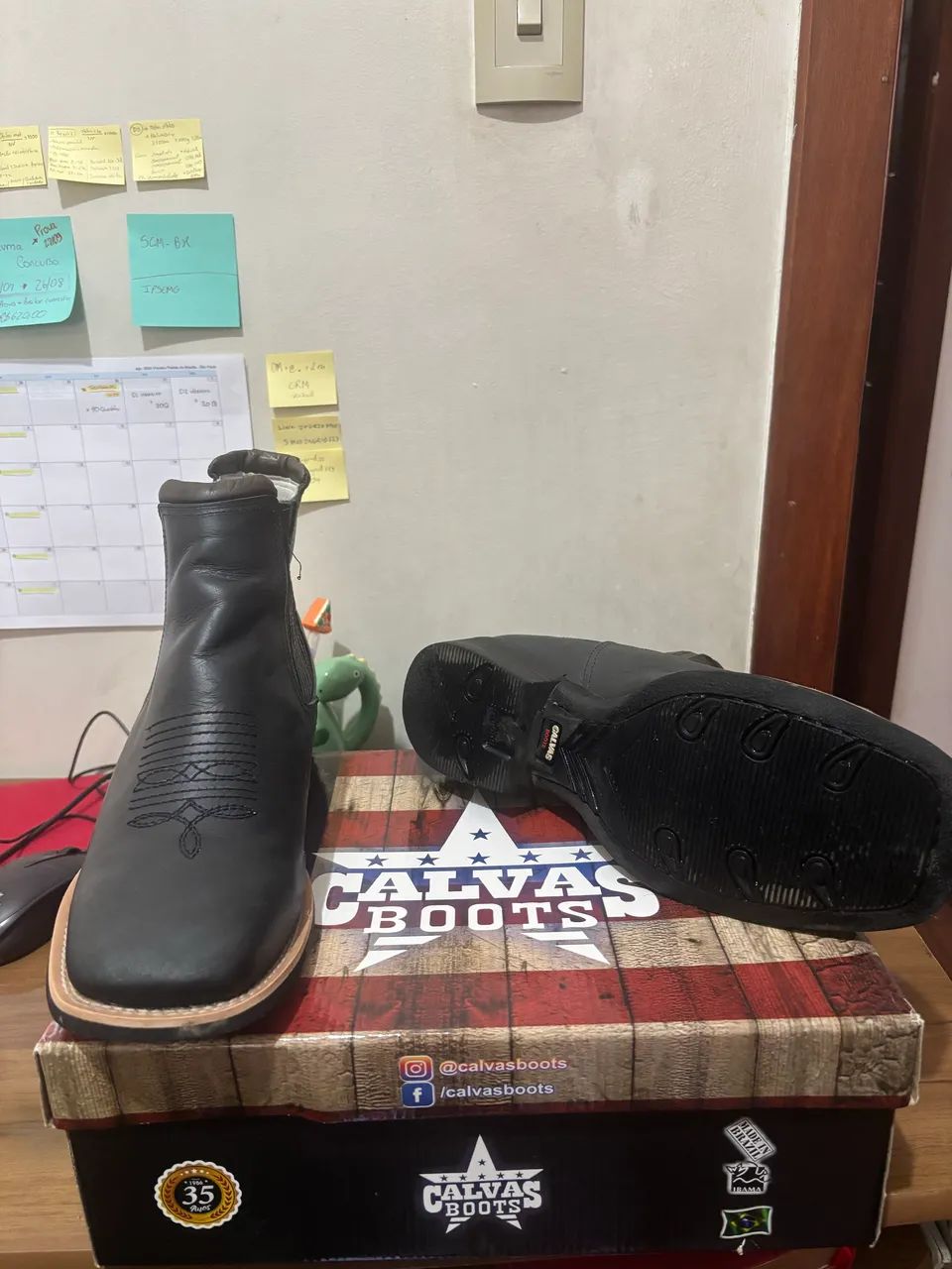 BOTINA DA CALVAS BOOTS E CALÇA DA TASSA
