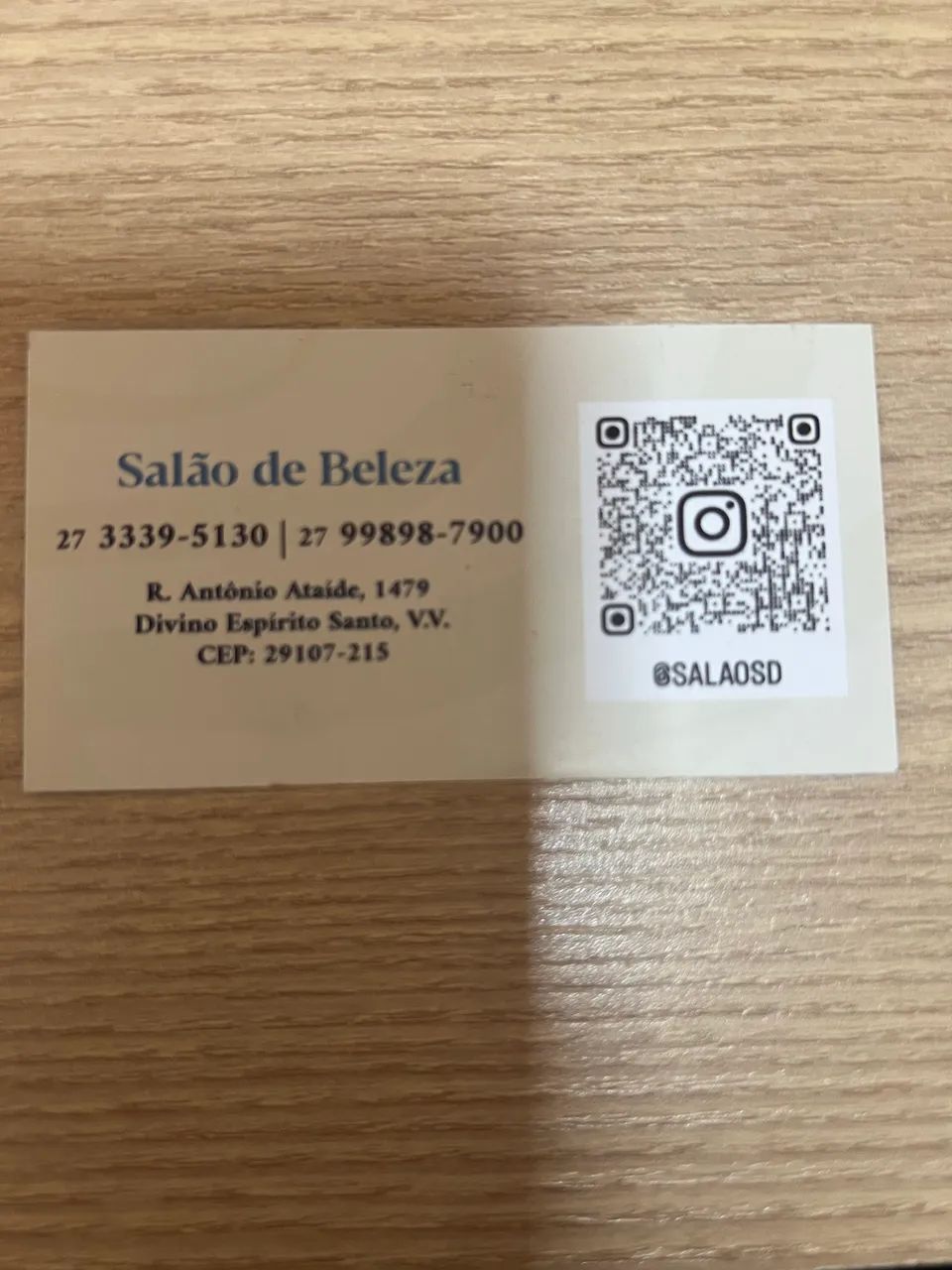 Contrata-se recepcionista 