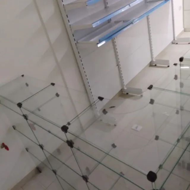 Balcão de Vidro em L  - Foto 4