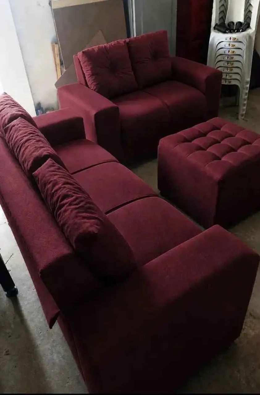 Conjunto de sofá +puf 