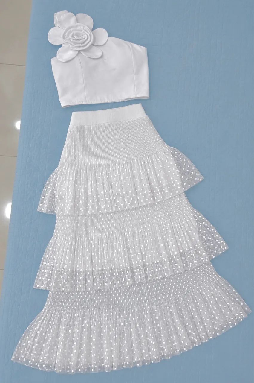Conjunto Branco Premium - Luxo e Glamour
