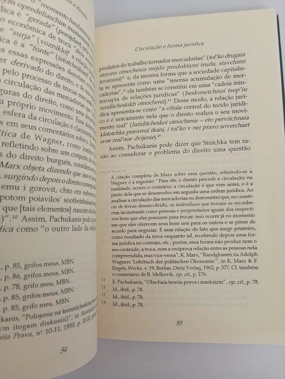 Livro Marxismo e Direito  - Foto 2