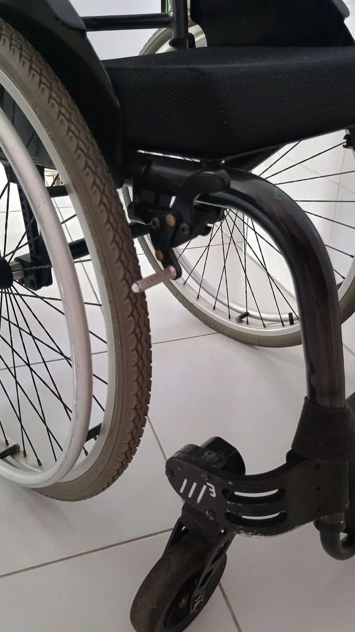 Cadeira de rodas M3 Ortobras  - Foto 4