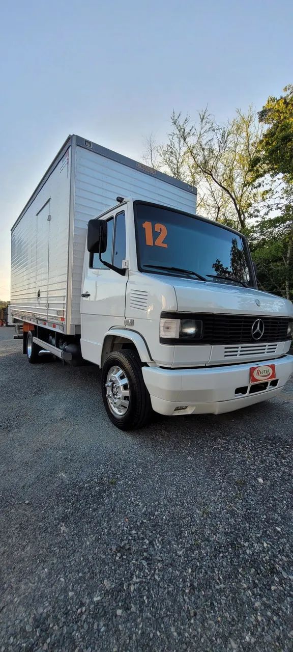 MB 710 plus 2012 único dono 
