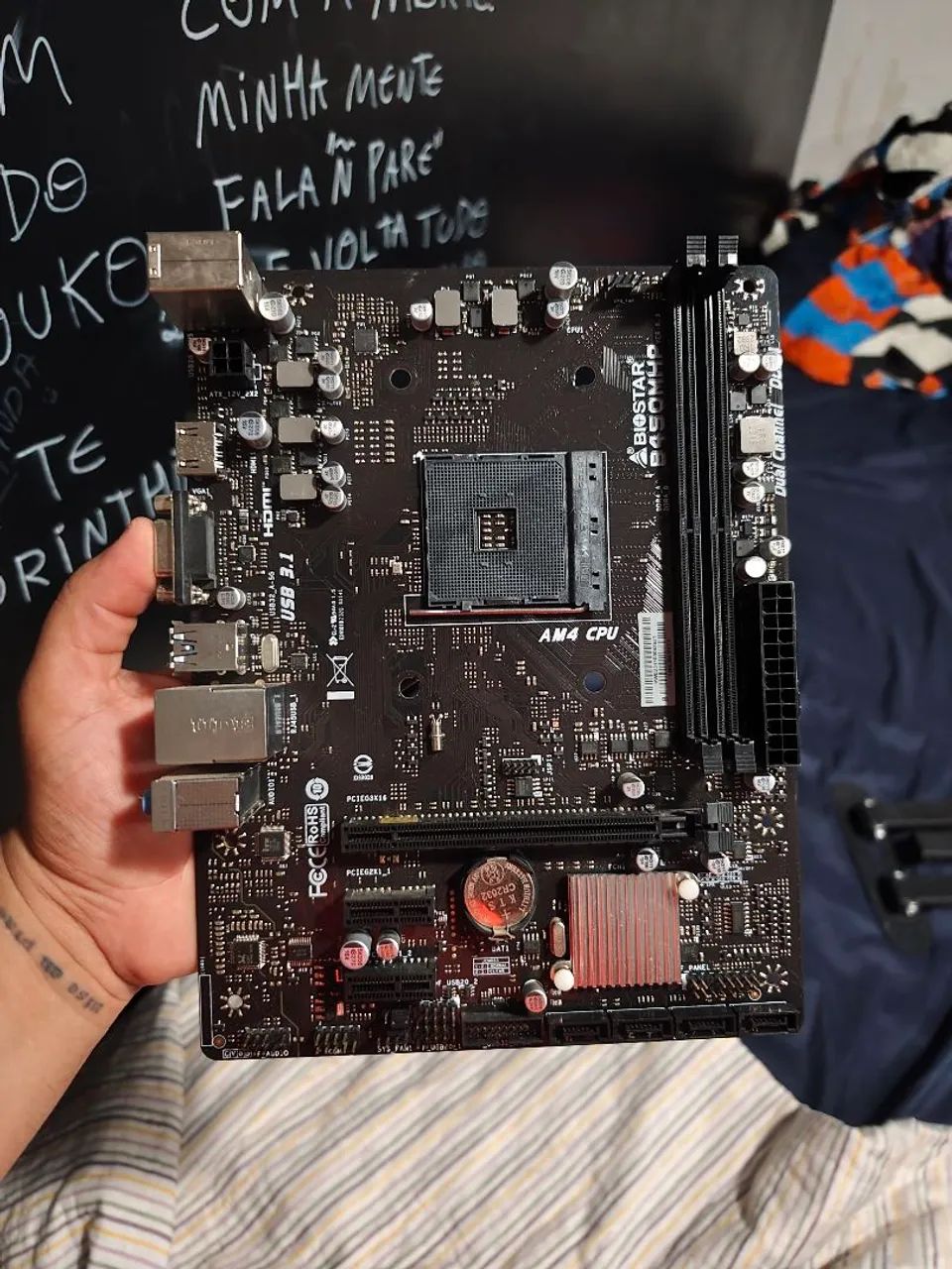 Placa mãe BIOSTAR B450MHP - Foto 5
