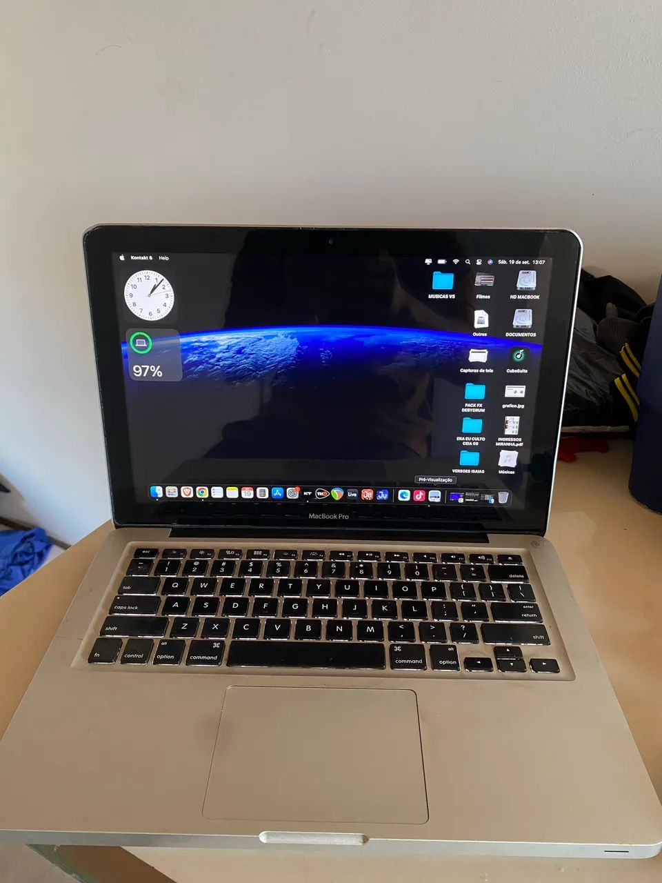 MAC BOOK PRO 16GB