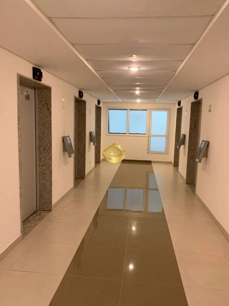 Sala Comercial Moderna, Mobiliada e com Vista Panorâmica - Foto 2