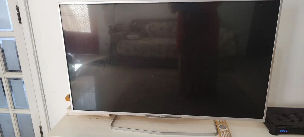 Smart tv Philips com defeito, precisa de técnico  - Foto 4